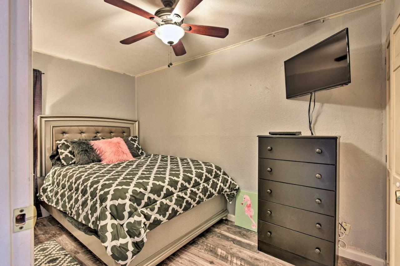 Waterfront Corpus Christi Escape With Pool Access! Apartment Bagian luar foto